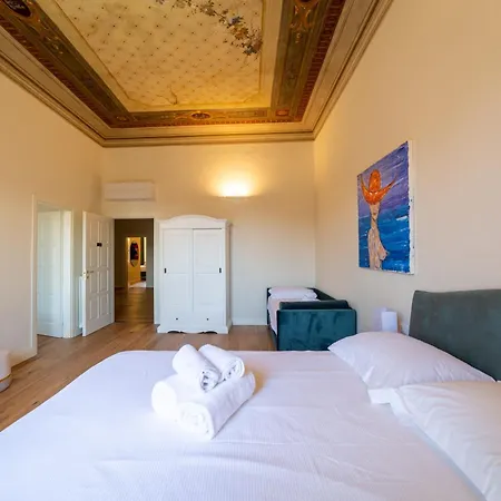 Residenza D'Epoca Palazzo Salviati Quaratesi Hotel Florence Exterior photo